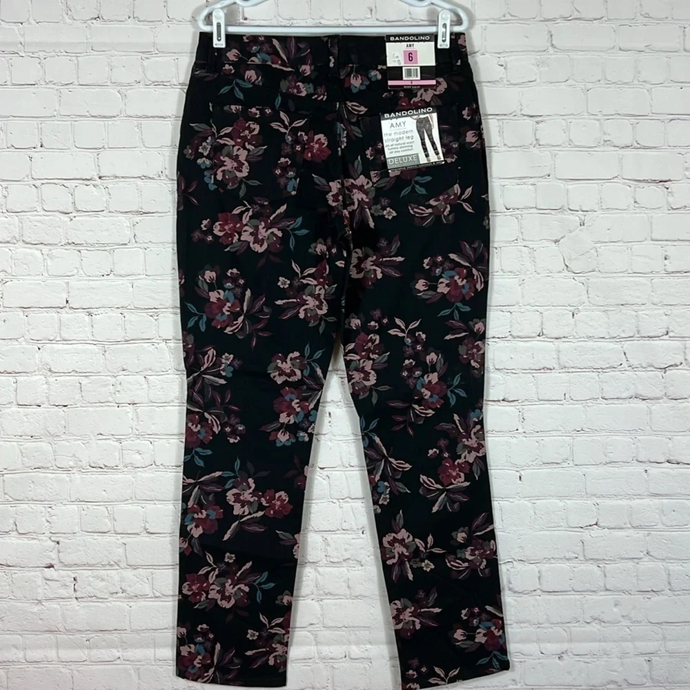 Bandolino Amy Modern Straight Leg Tummy Slimming Stretch Jeans Black Floral 6 - Picture 4 of 10